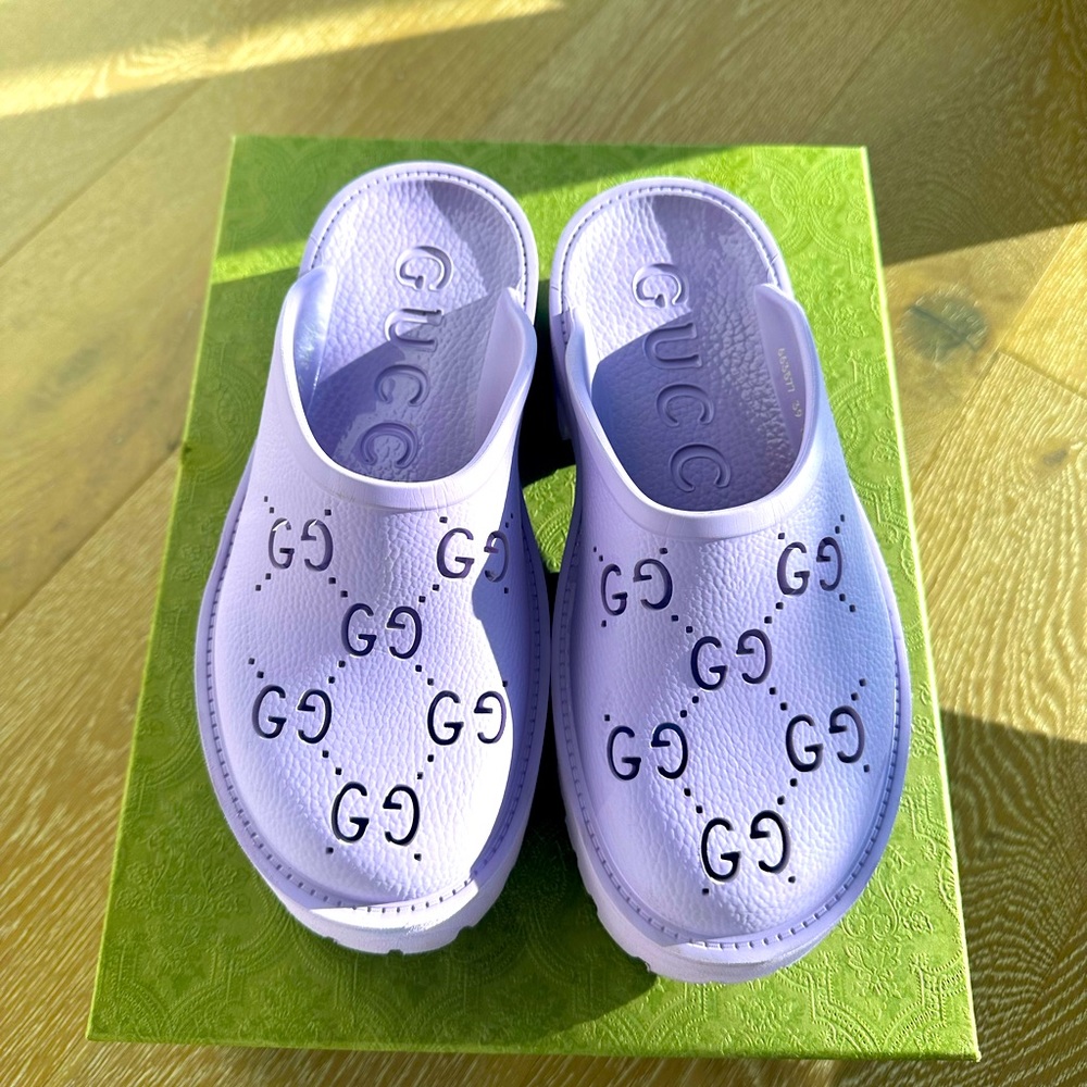 Gucci mules/clogs/slides lavender